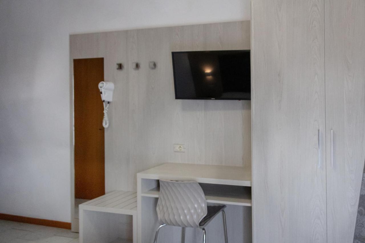 Hotel Boston Cesenatico Eksteriør bilde
